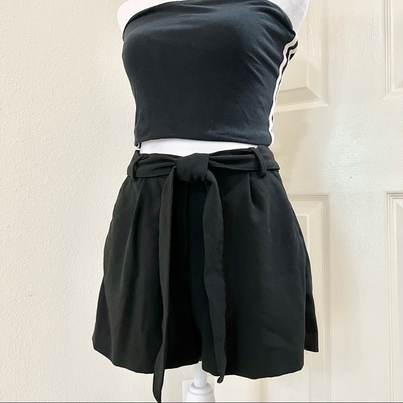 LOFT Petites Black Office Work Shorts - Picture 1 of 5